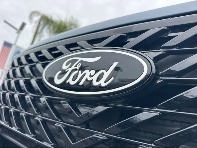 Used 2025 Ford Maverick XLT w/ Black Appearance Package image 39