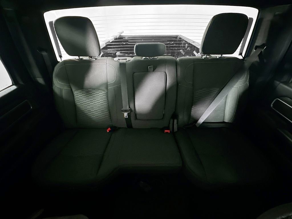 New 2026 RAM 3500 Big Horn AWD/4WD image 10