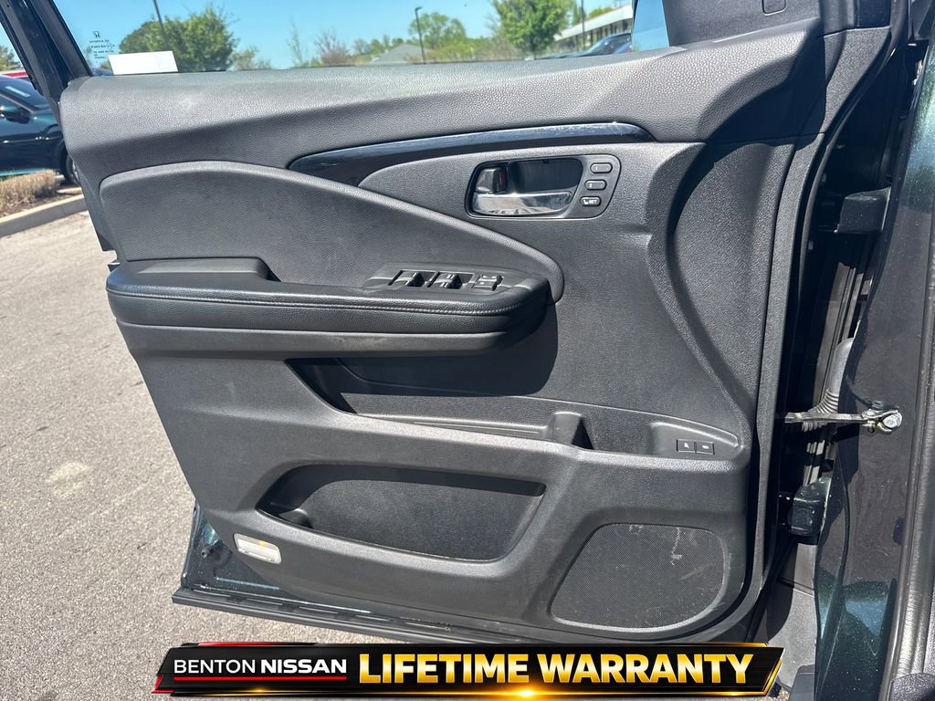 Used 2019 Honda Passport Elite image 11