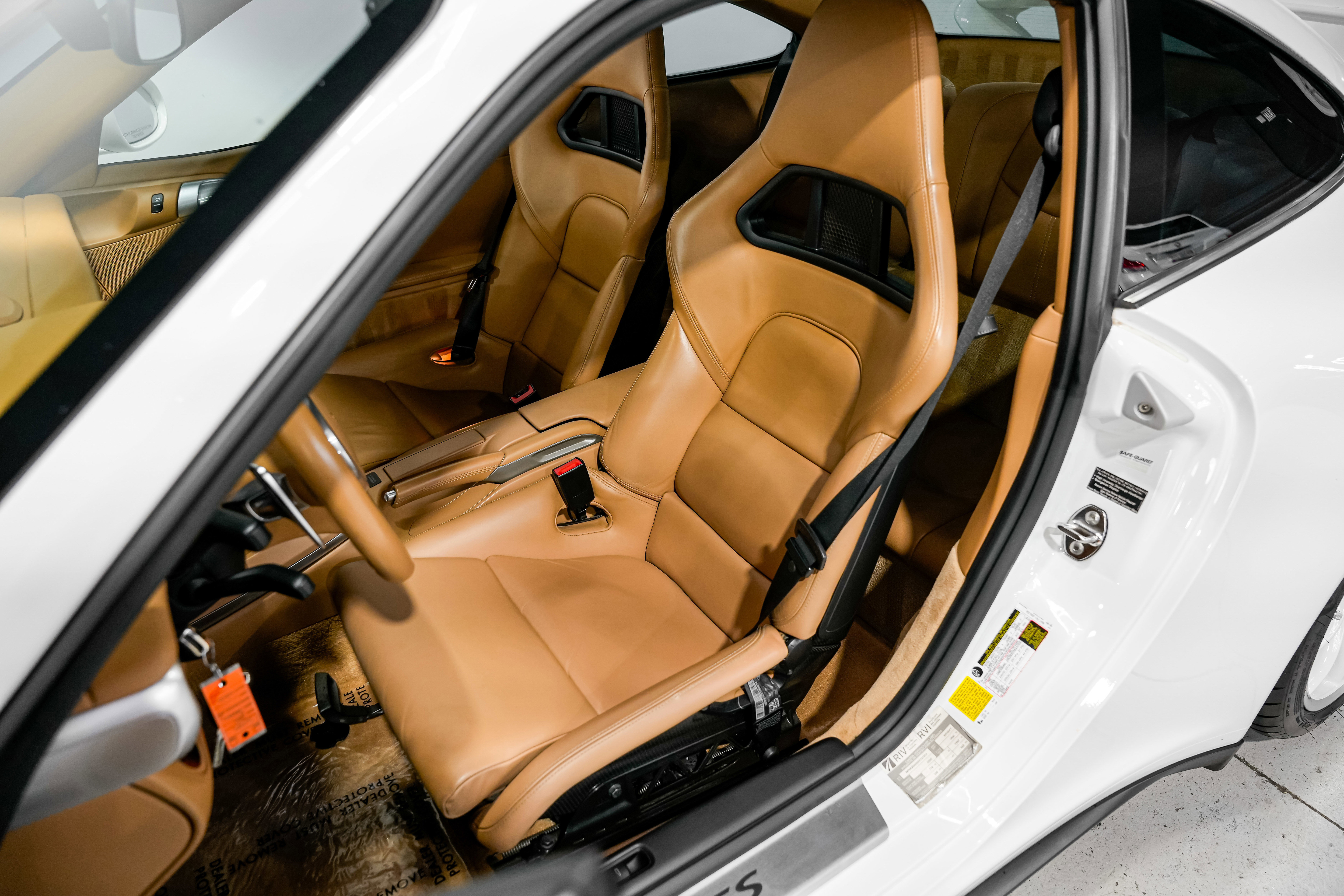 Used 2011 Porsche 911 Carrera GTS image 20