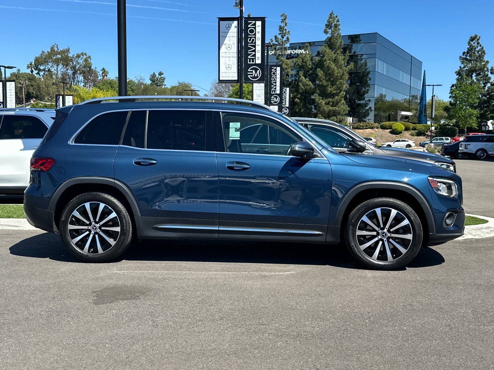 Certified 2022 Mercedes-Benz GLB 250 image 2