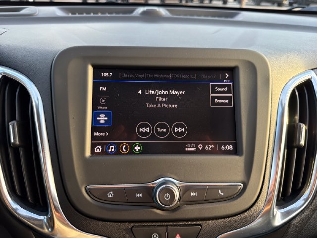 Used 2024 Chevrolet Equinox LT AWD/4WD image 18