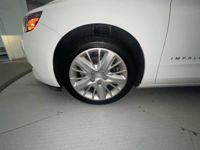 Used 2017 Chevrolet Impala LS FWD image 10
