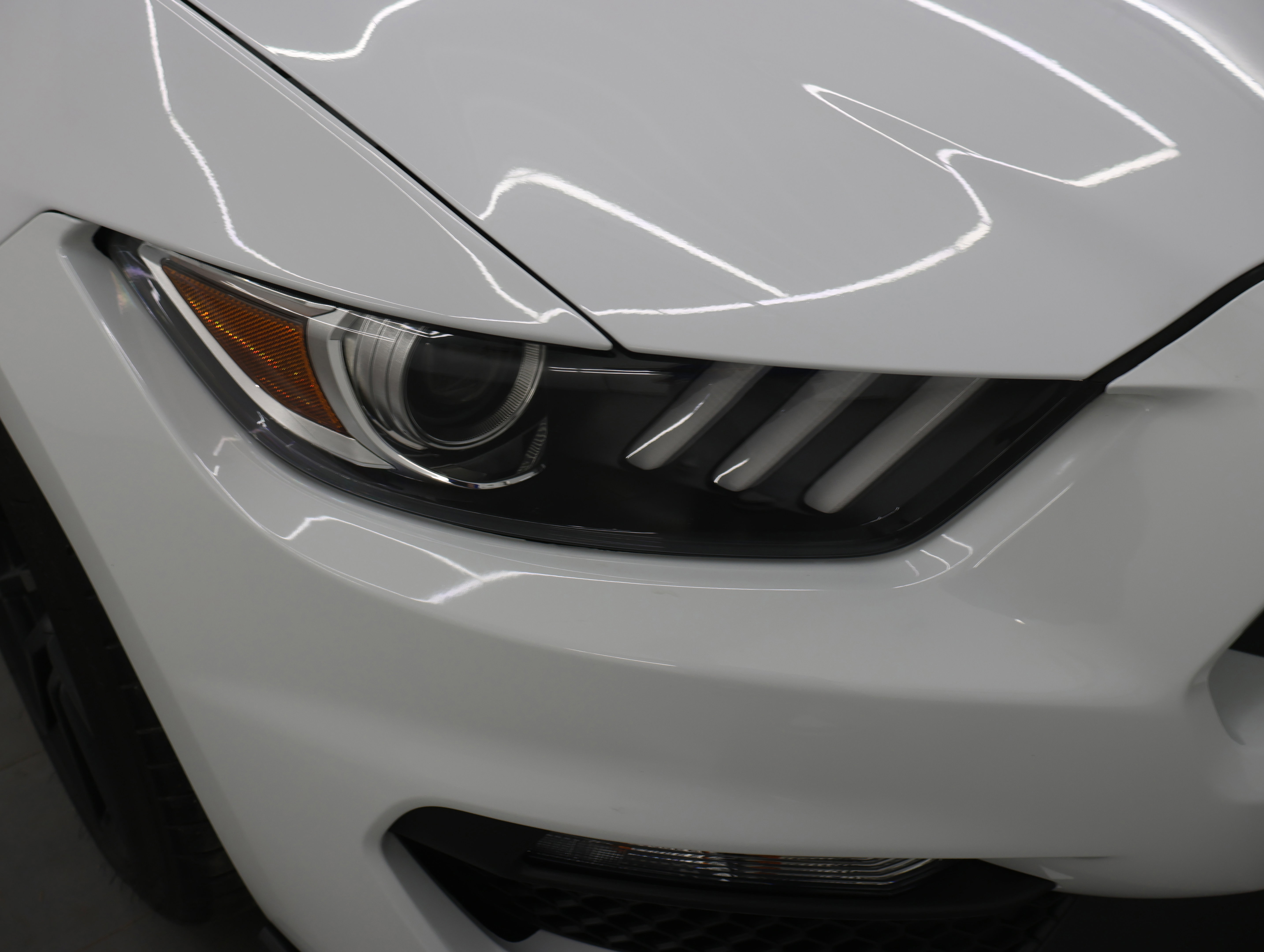 Used 2018 Ford Mustang Shelby GT350 w/ Electronics Package image 21