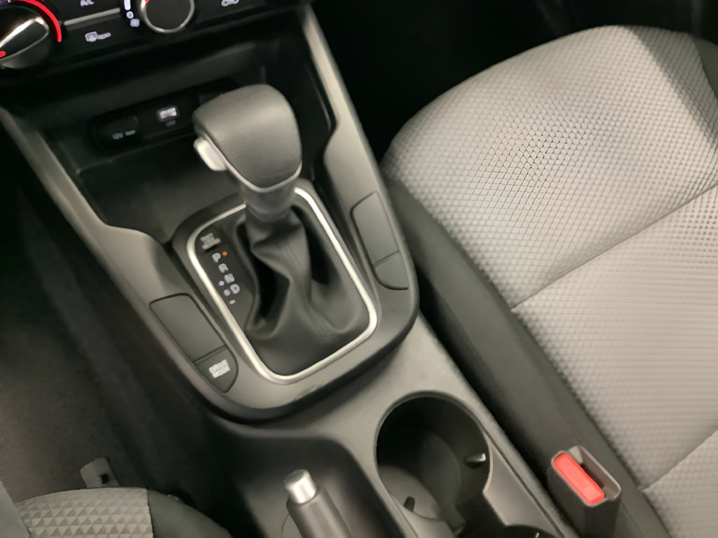 Certified 2023 Kia Soul LX FWD image 15