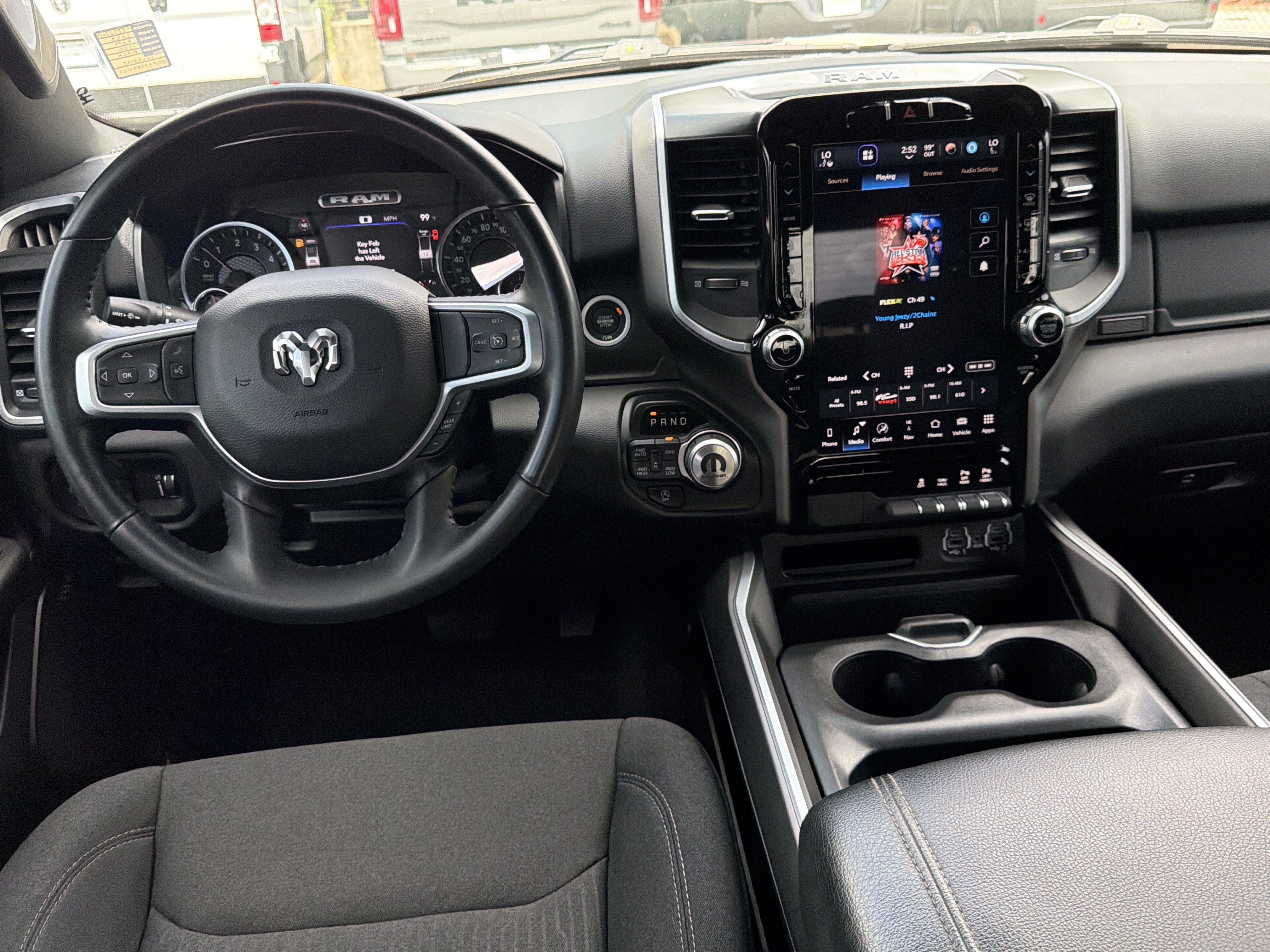 Used 2023 RAM 1500 Big Horn AWD/4WD image 27