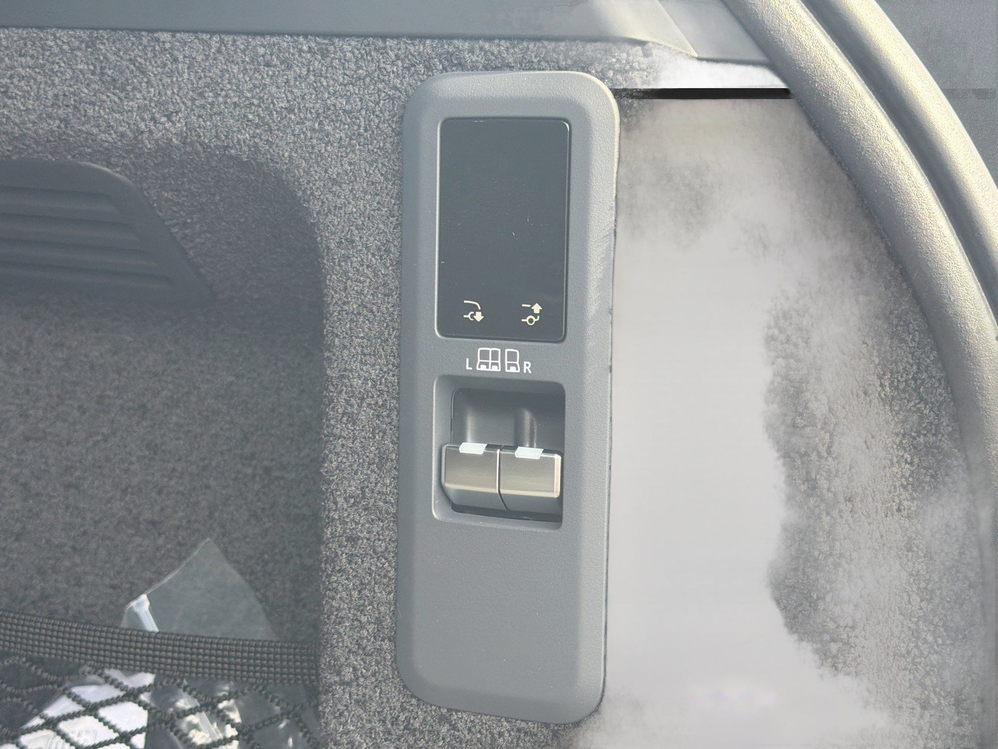 New 2026 Land Rover Range Rover SE AWD/4WD image 13