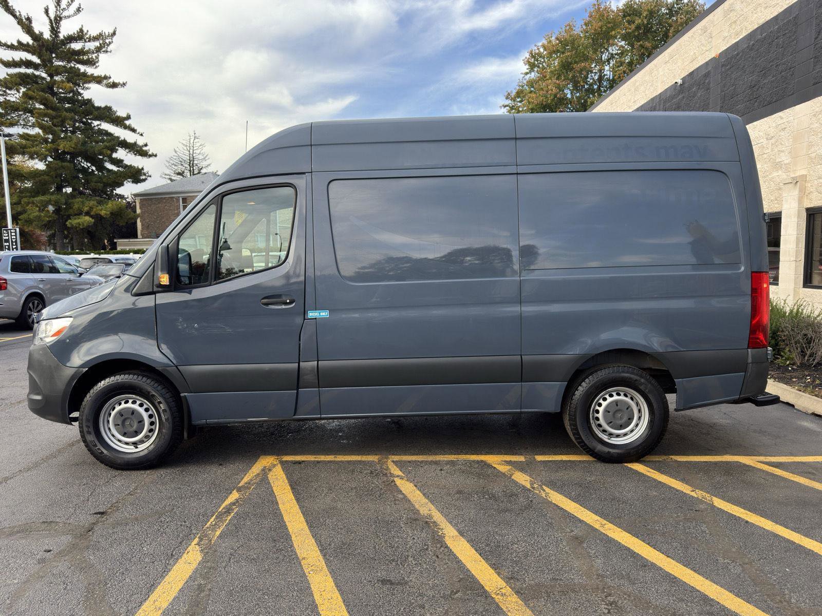 Used 2019 Mercedes-Benz Sprinter 144 image 10