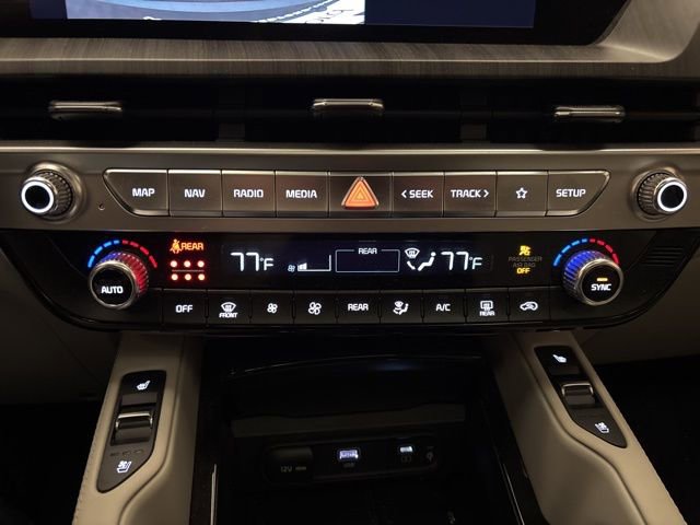 Used 2023 Kia Telluride EX image 21