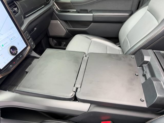 Used 2024 Ford F150 Lightning Lariat AWD/4WD image 44