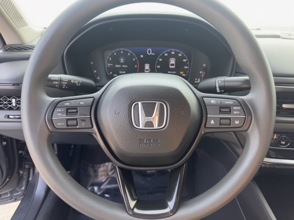Used 2025 Honda Accord SE image 10