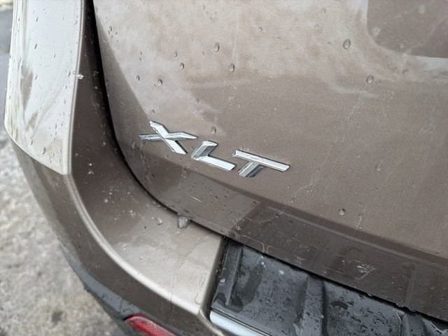 Certified 2021 Ford Explorer XLT w/ Equipment Group 202A image 8