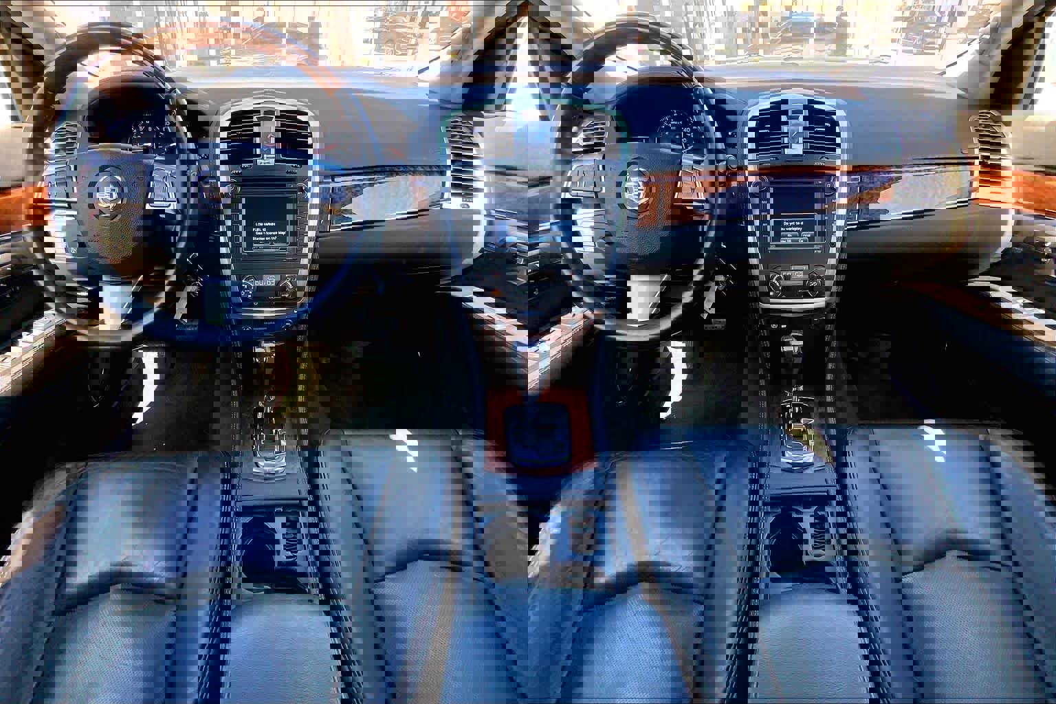 Used 2008 Cadillac SRX AWD w/ Theater Package image 13