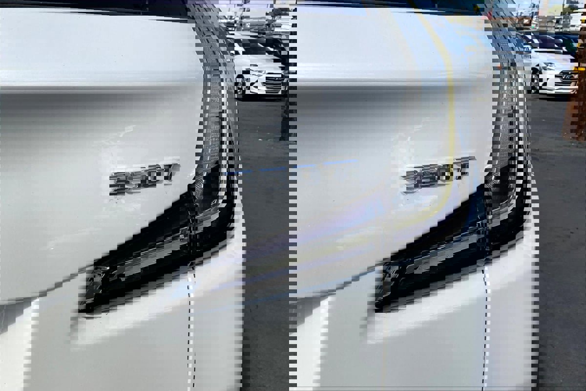 Used 2020 Cadillac XT4 Sport w/ Driver Awareness Package image 8