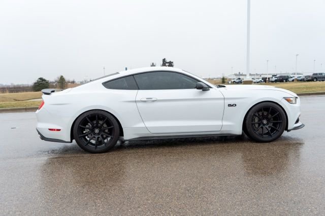 Used 2016 Ford Mustang GT Premium image 8