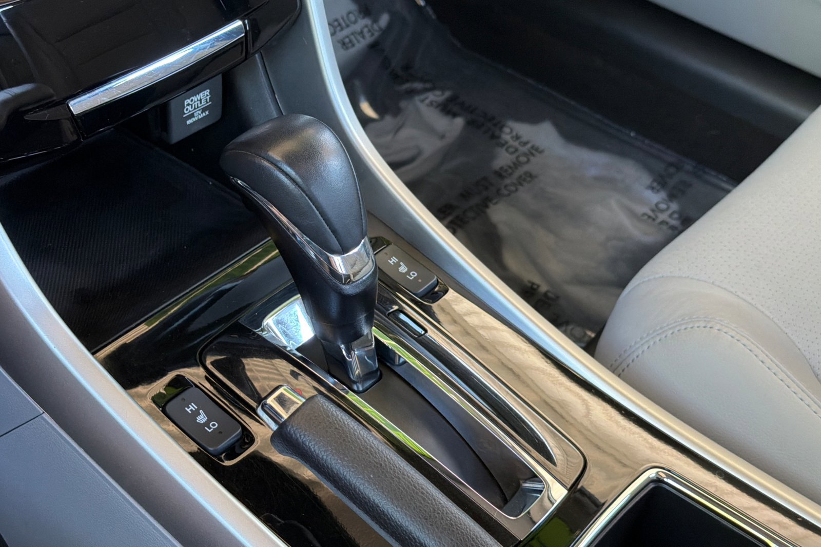 Used 2017 Honda Accord EX-L image 21