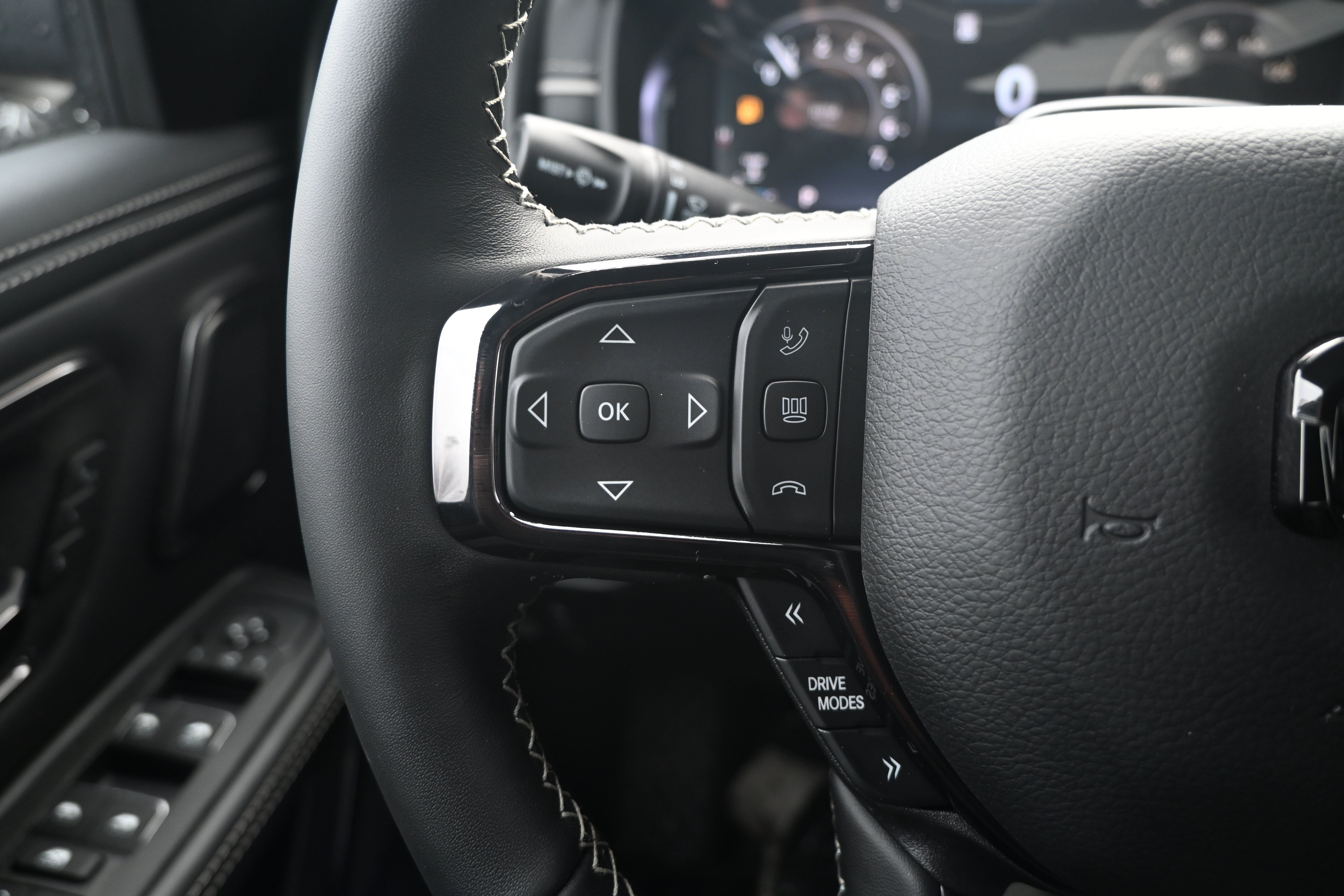 New 2026 RAM 1500 Limited AWD/4WD image 17