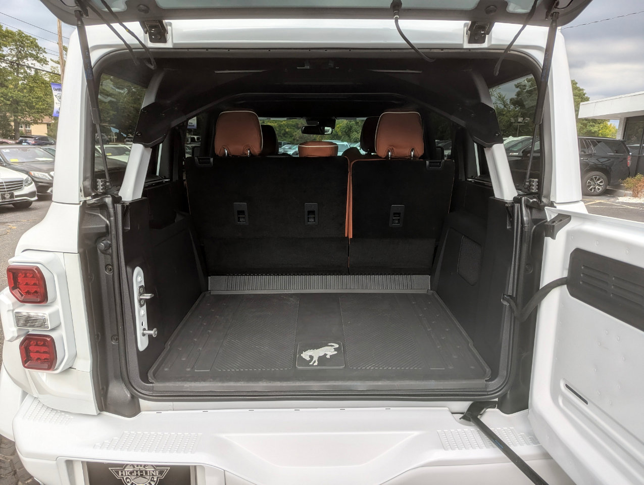 Used 2024 Ford Bronco Raptor w/ Interior Carbon Fiber Pack 6 image 46
