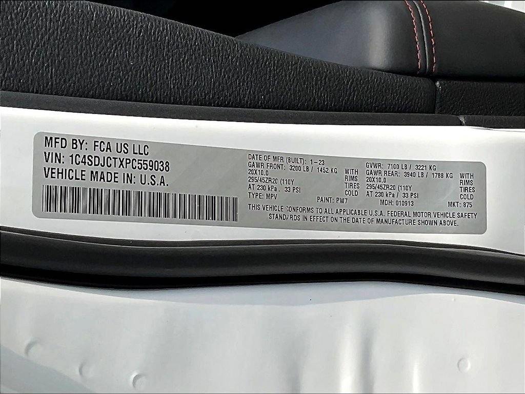 Used 2023 Dodge Durango R/T w/ Tow 'N Go Package AWD/4WD image 23