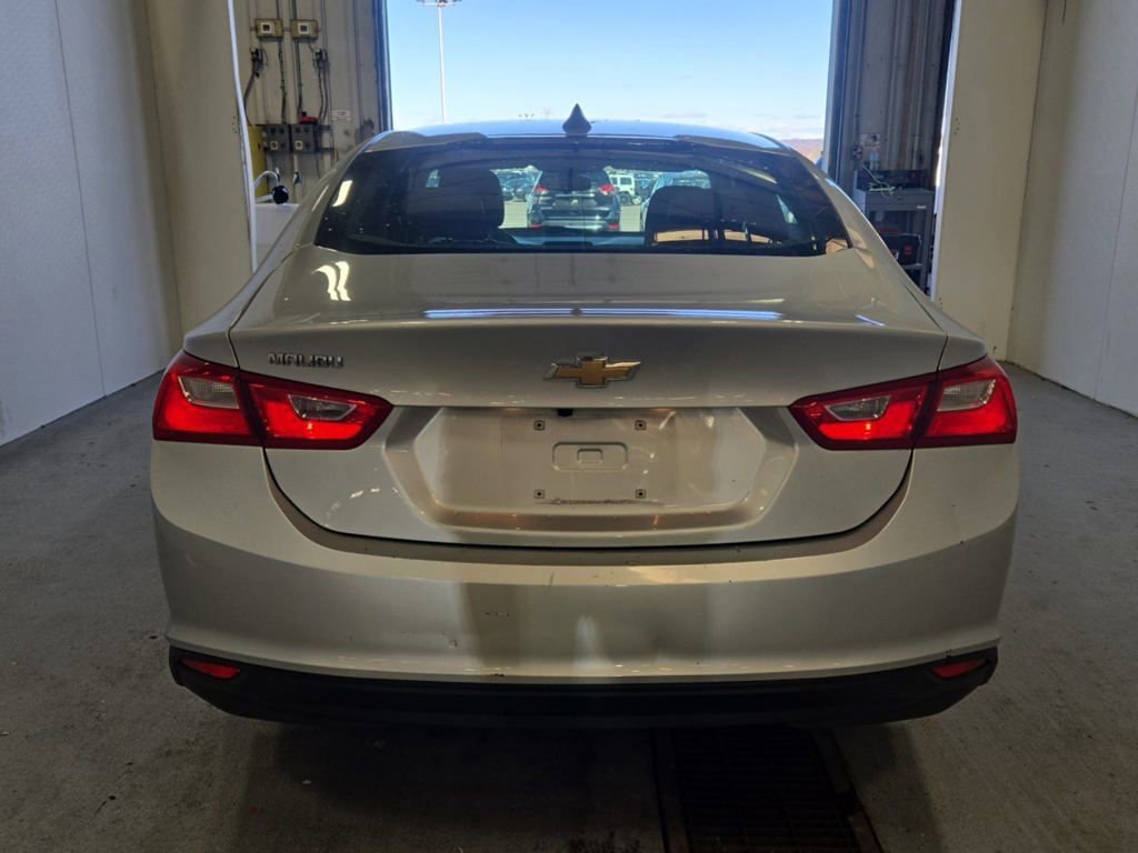 Used 2019 Chevrolet Malibu LS w/ LPO, Convenience Package 2 image 4