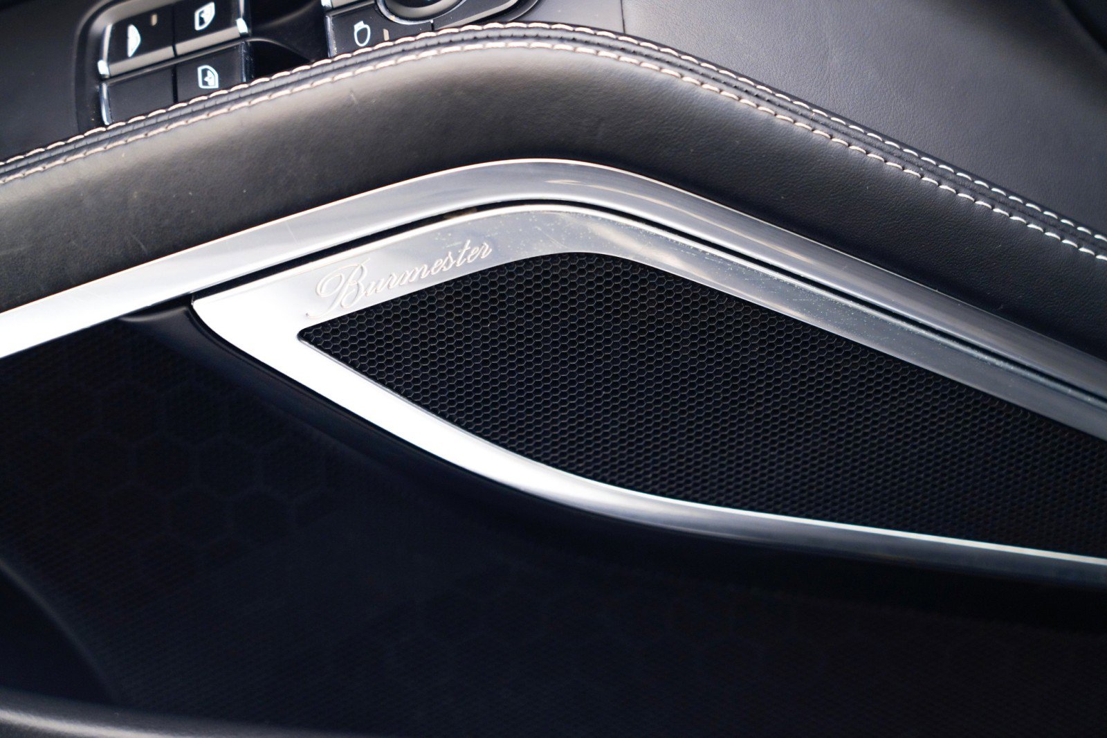 Certified 2015 Porsche 911 Turbo S AWD/4WD image 25