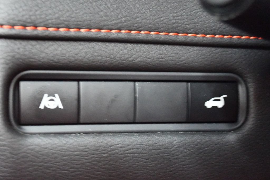 Used 2026 Nissan Armada PRO-4X w/ Captain's Chari Seat Package AWD/4WD image 70
