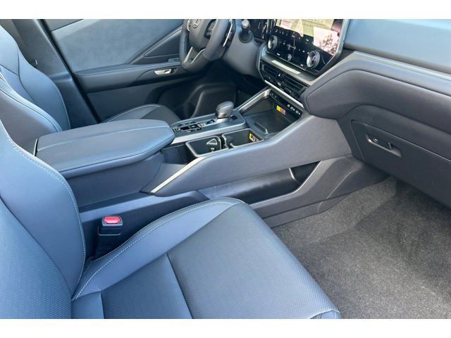 Used 2026 Lexus TX 350 AWD w/ Technology Package image 17