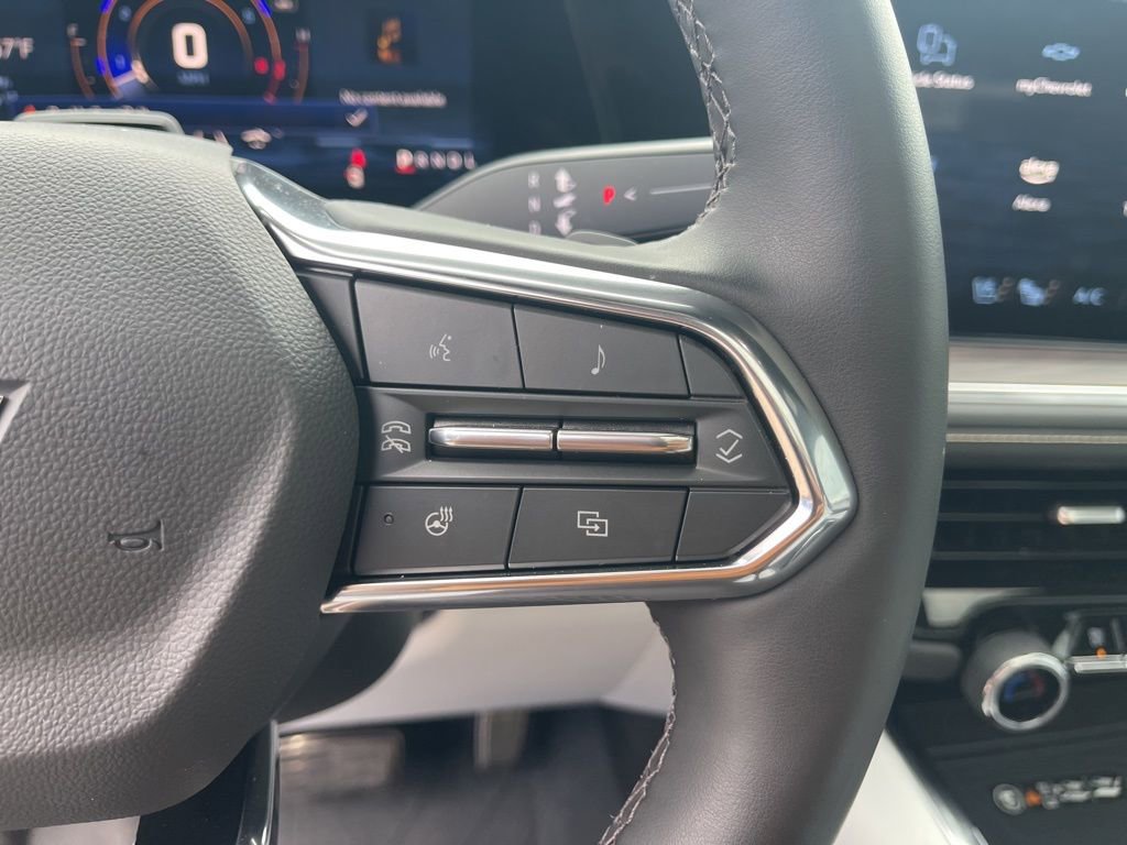 New 2025 Chevrolet Suburban Premier image 26