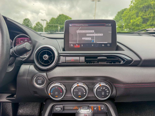 Used 2018 MAZDA MX-5 Miata RF Grand Touring RWD image 8