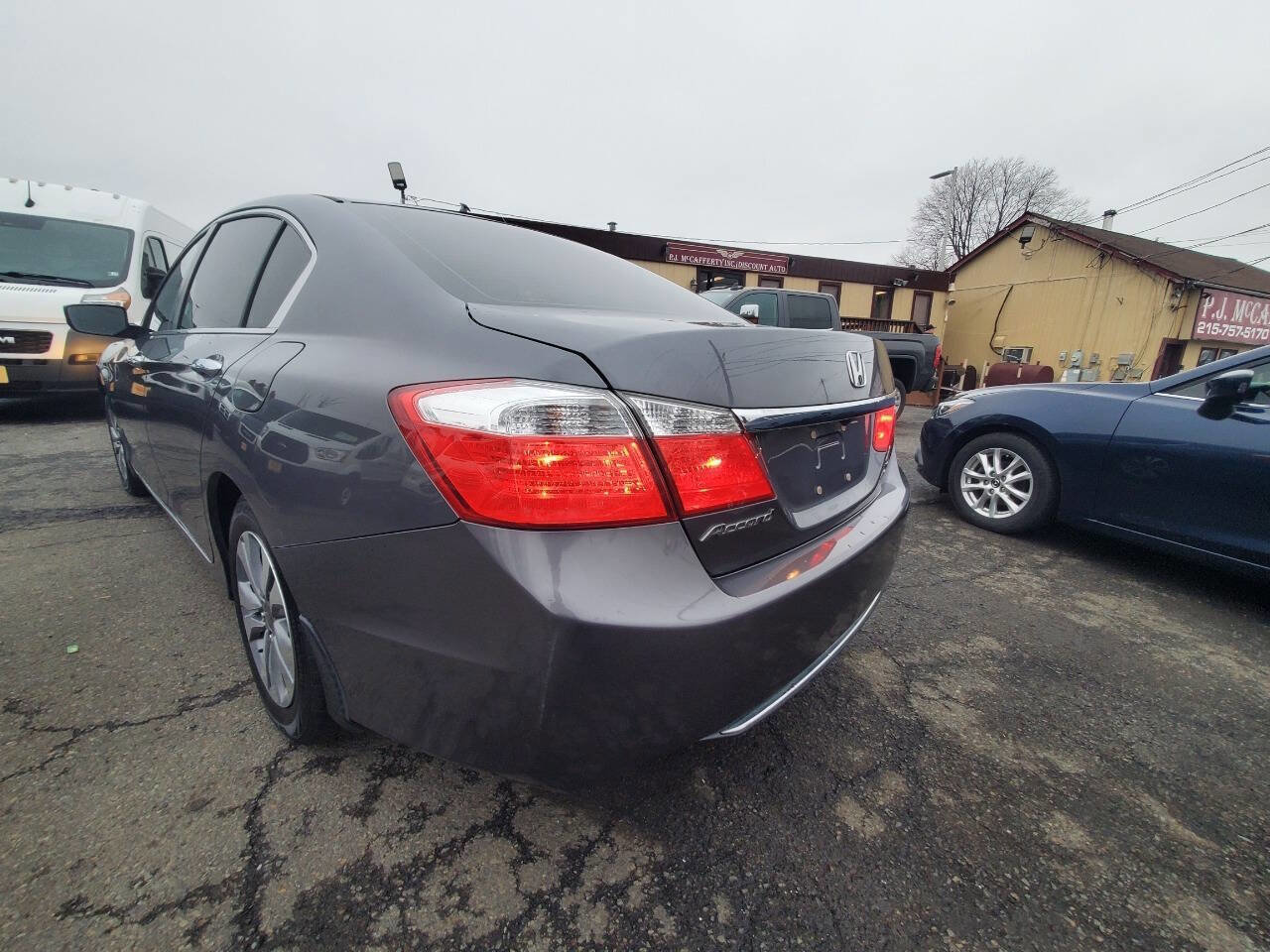Used 2014 Honda Accord LX image 3