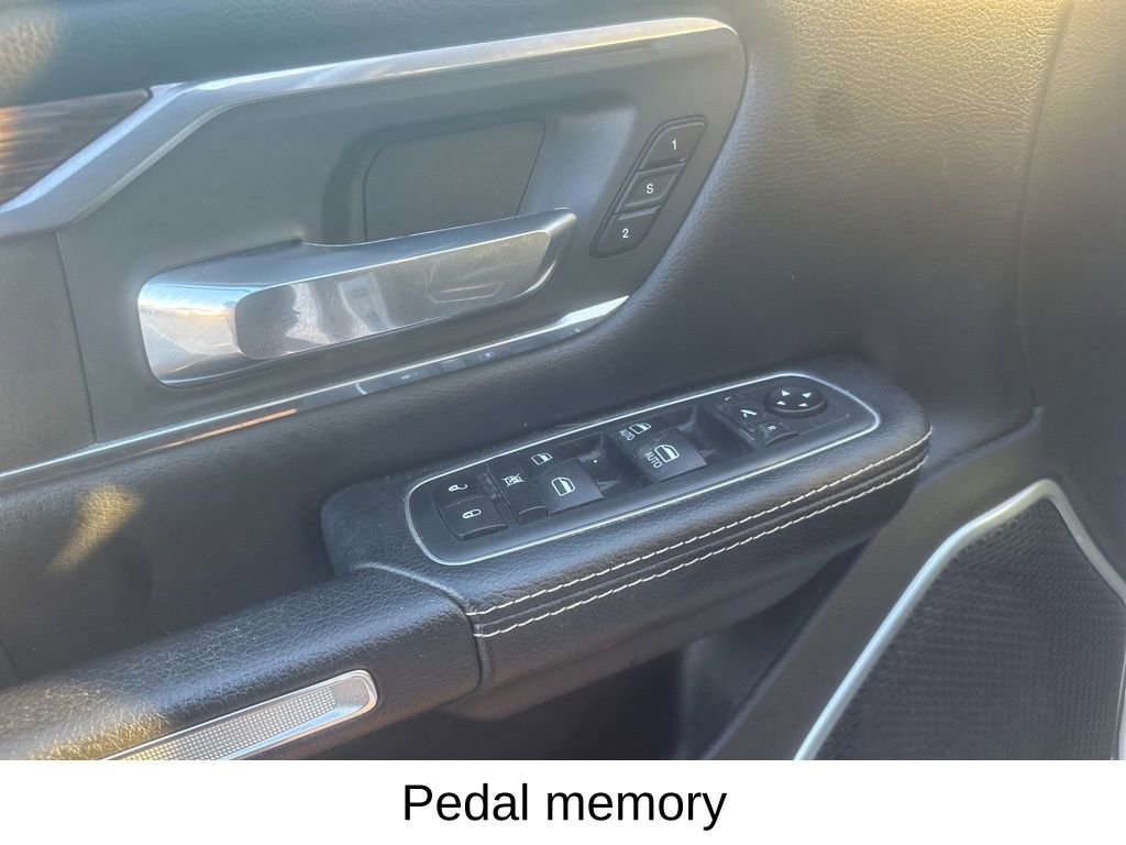 Used 2020 RAM 1500 Laramie image 19