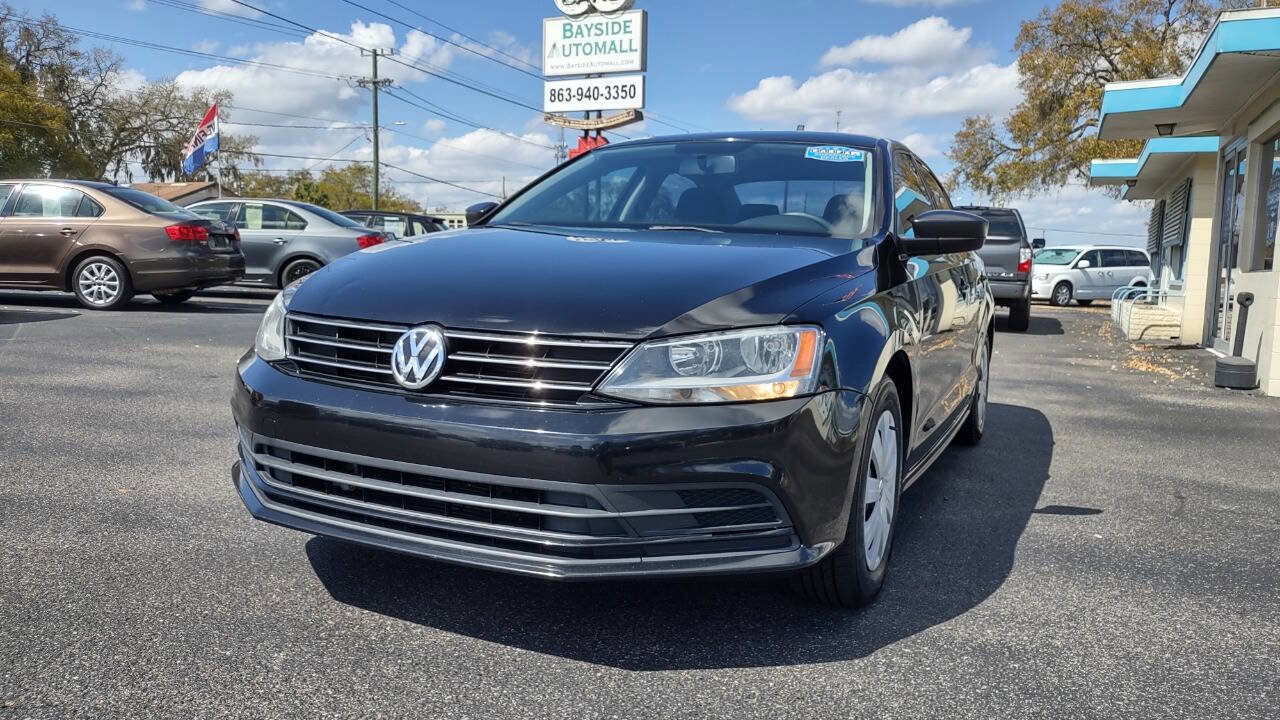 Used 2015 Volkswagen Jetta S image 1