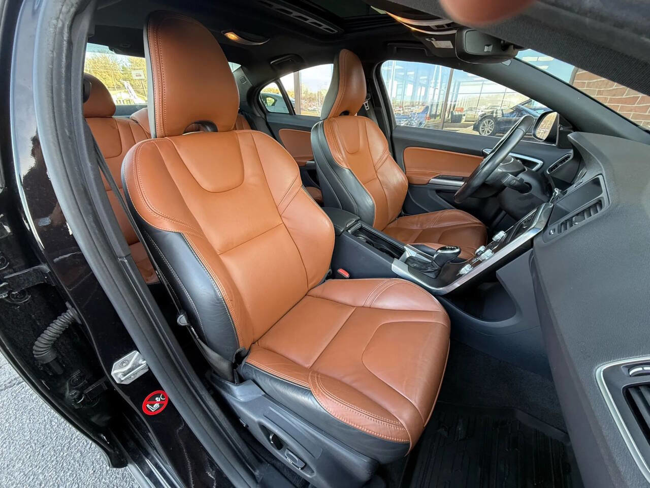 Used 2015 Volvo S60 T5 Platinum w/ Climate Package image 17