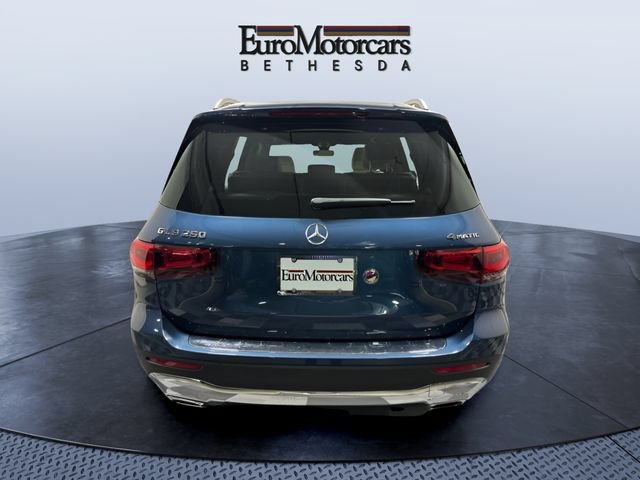 Used 2023 Mercedes-Benz GLB 250 4MATIC image 4