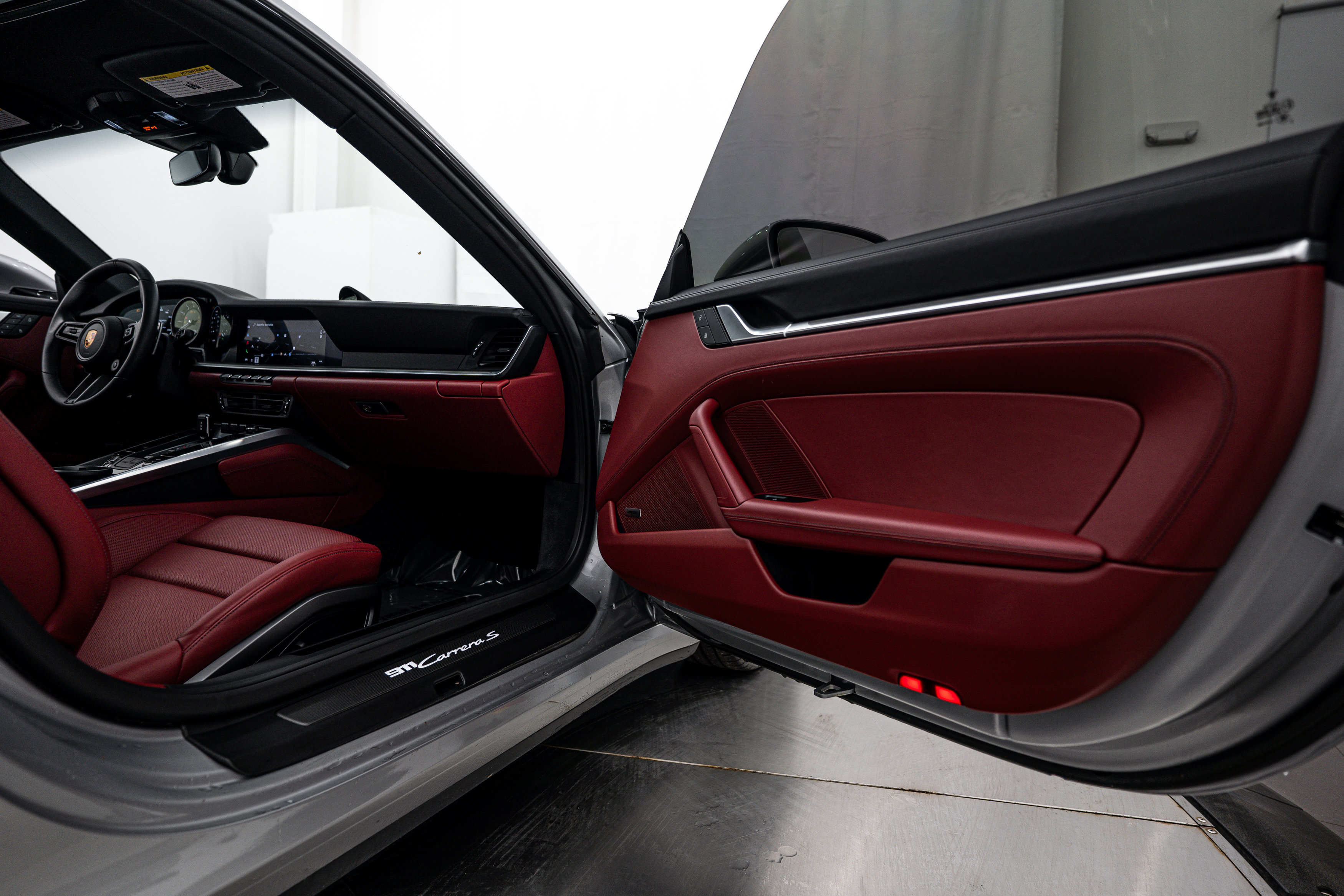 Certified 2023 Porsche 911 Carrera S w/ Premium Package image 16