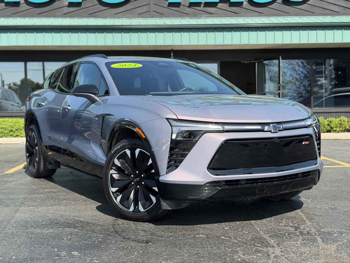 Used 2024 Chevrolet Blazer EV RS AWD/4WD image 2
