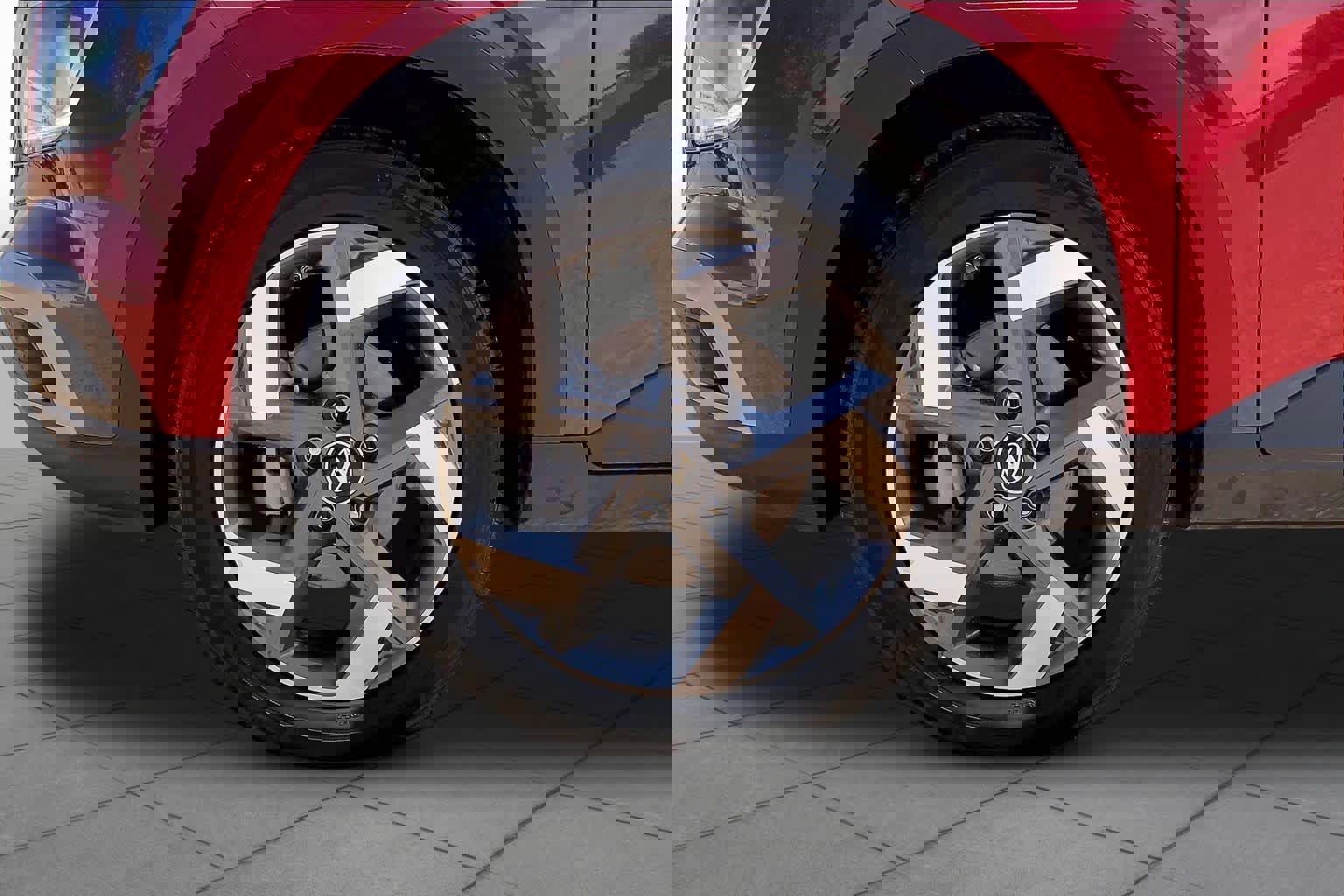 Used 2025 Hyundai Venue SEL FWD image 11