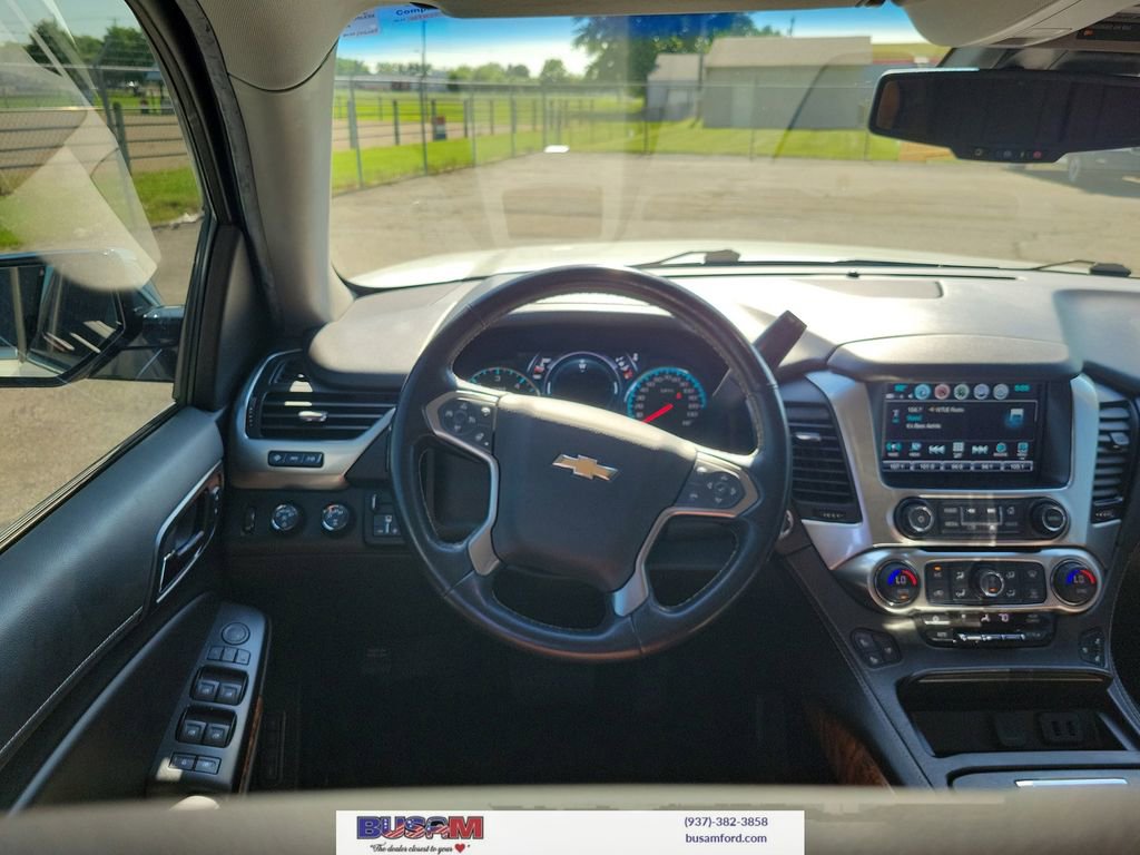 Used 2019 Chevrolet Suburban Premier w/ Premier Plus Edition AWD/4WD image 9