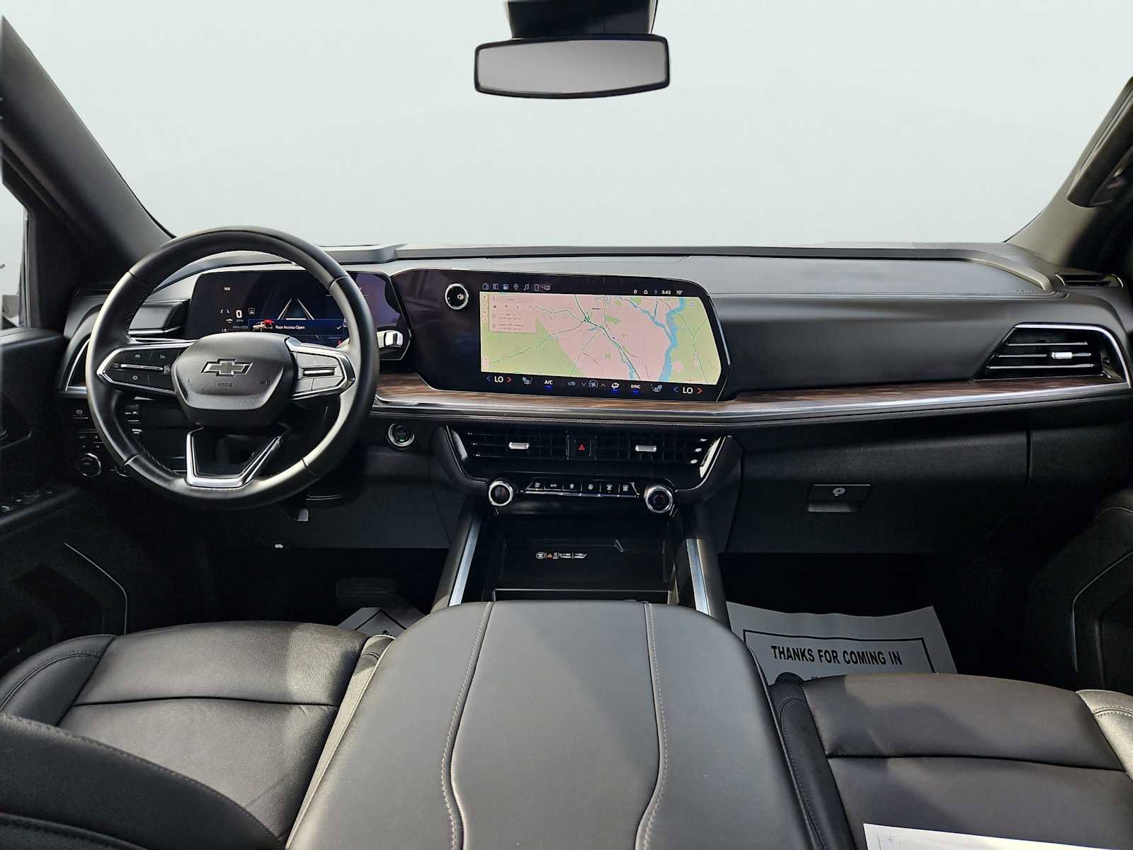 Certified 2025 Chevrolet Suburban Z71 image 11