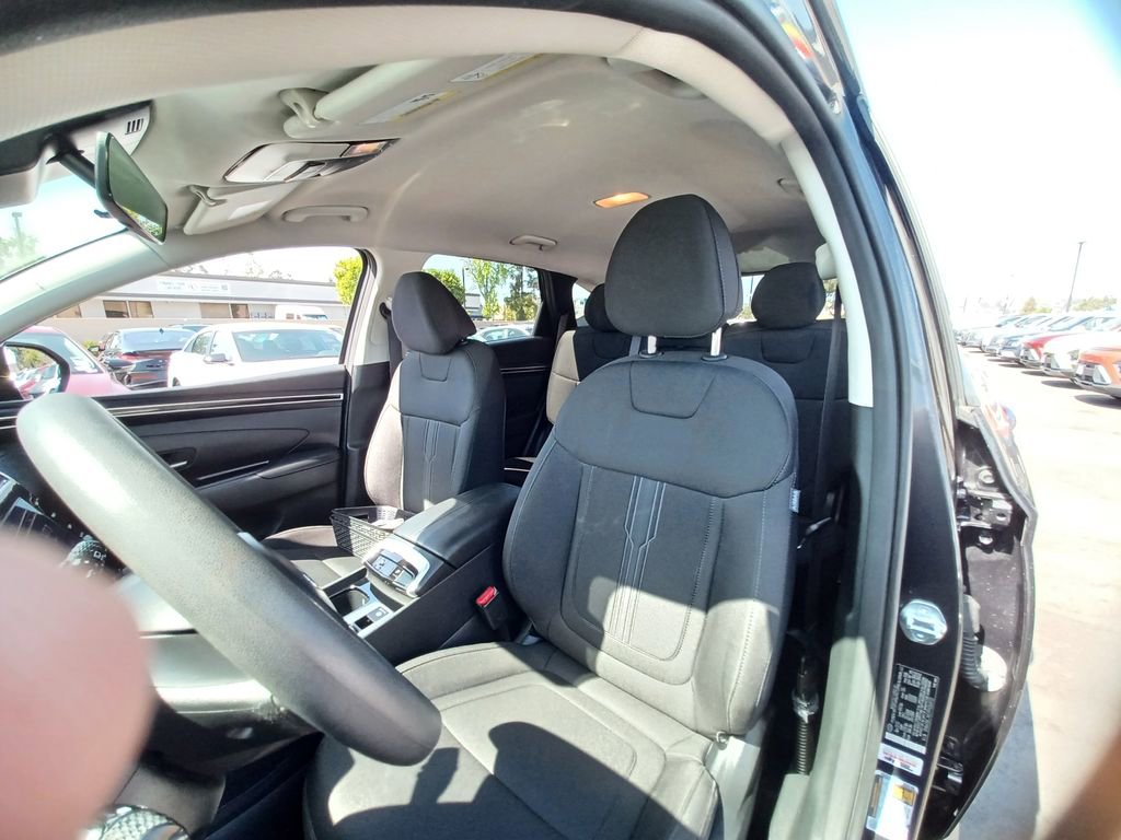 Certified 2023 Hyundai Tucson SEL AWD/4WD image 14
