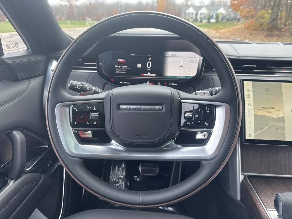 New 2025 Land Rover Range Rover SE image 19