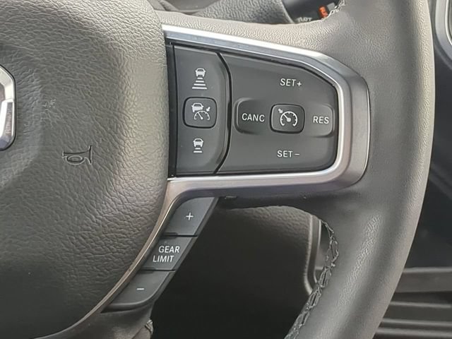 Certified 2025 RAM 2500 Big Horn RWD image 31