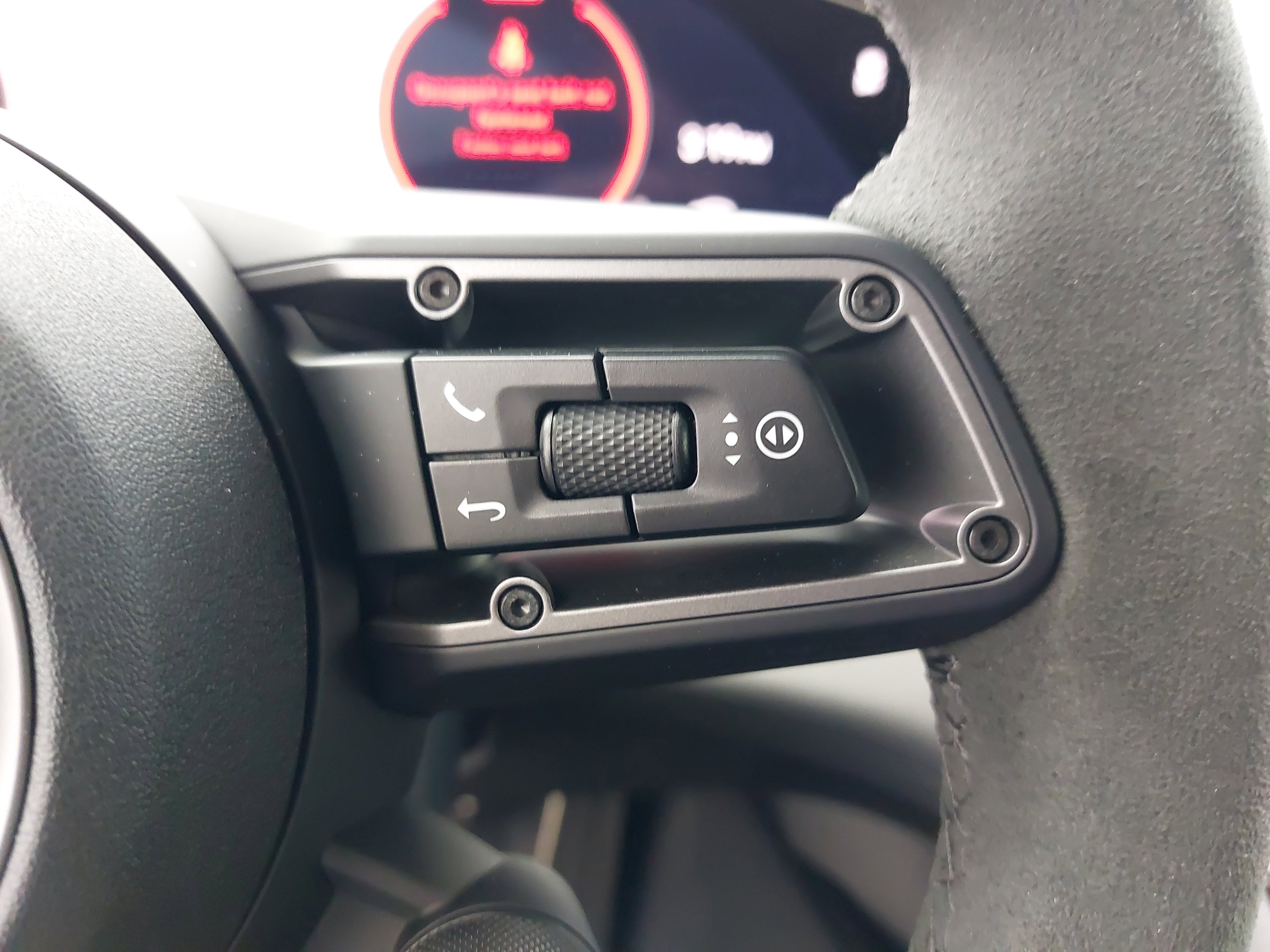 New 2025 Porsche Taycan 4S image 20