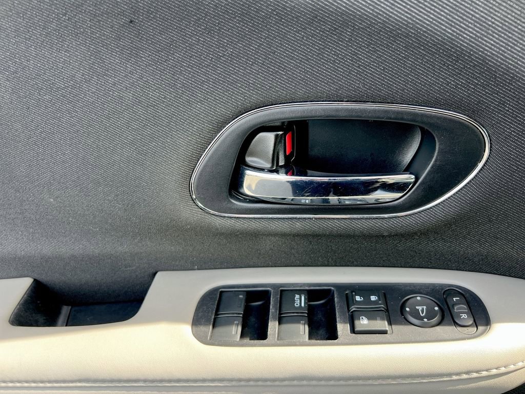 Used 2020 Honda HR-V EX image 20