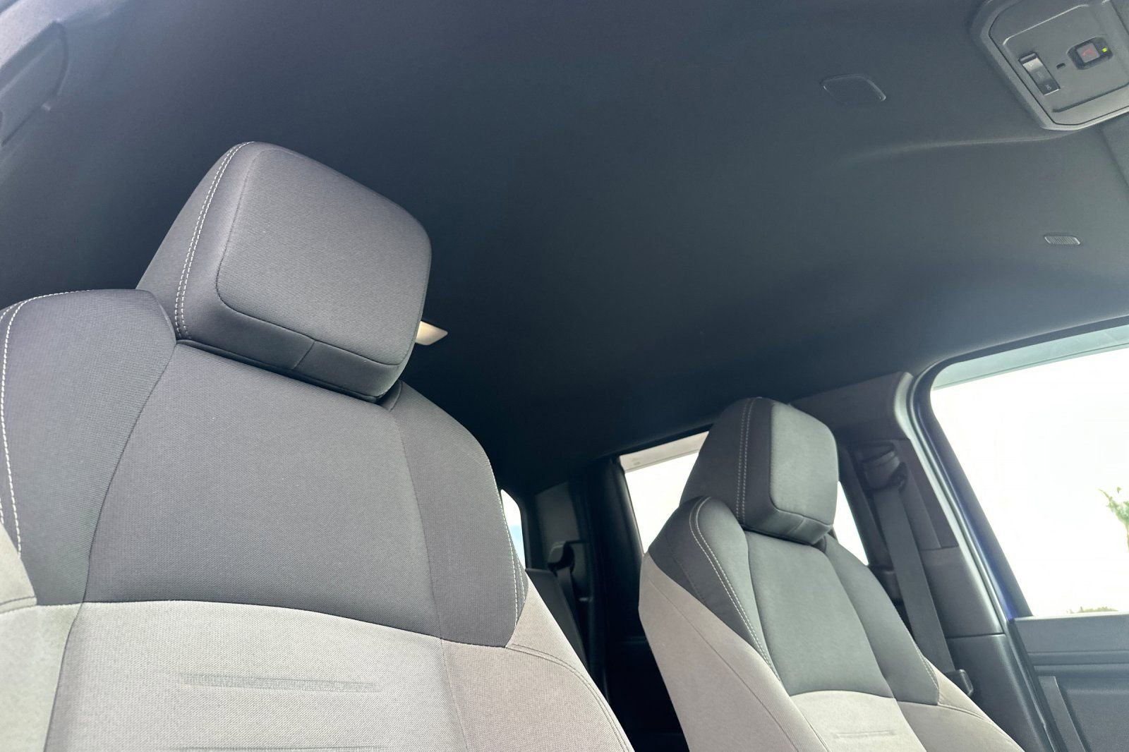 Used 2025 Toyota Tacoma TRD Sport image 15