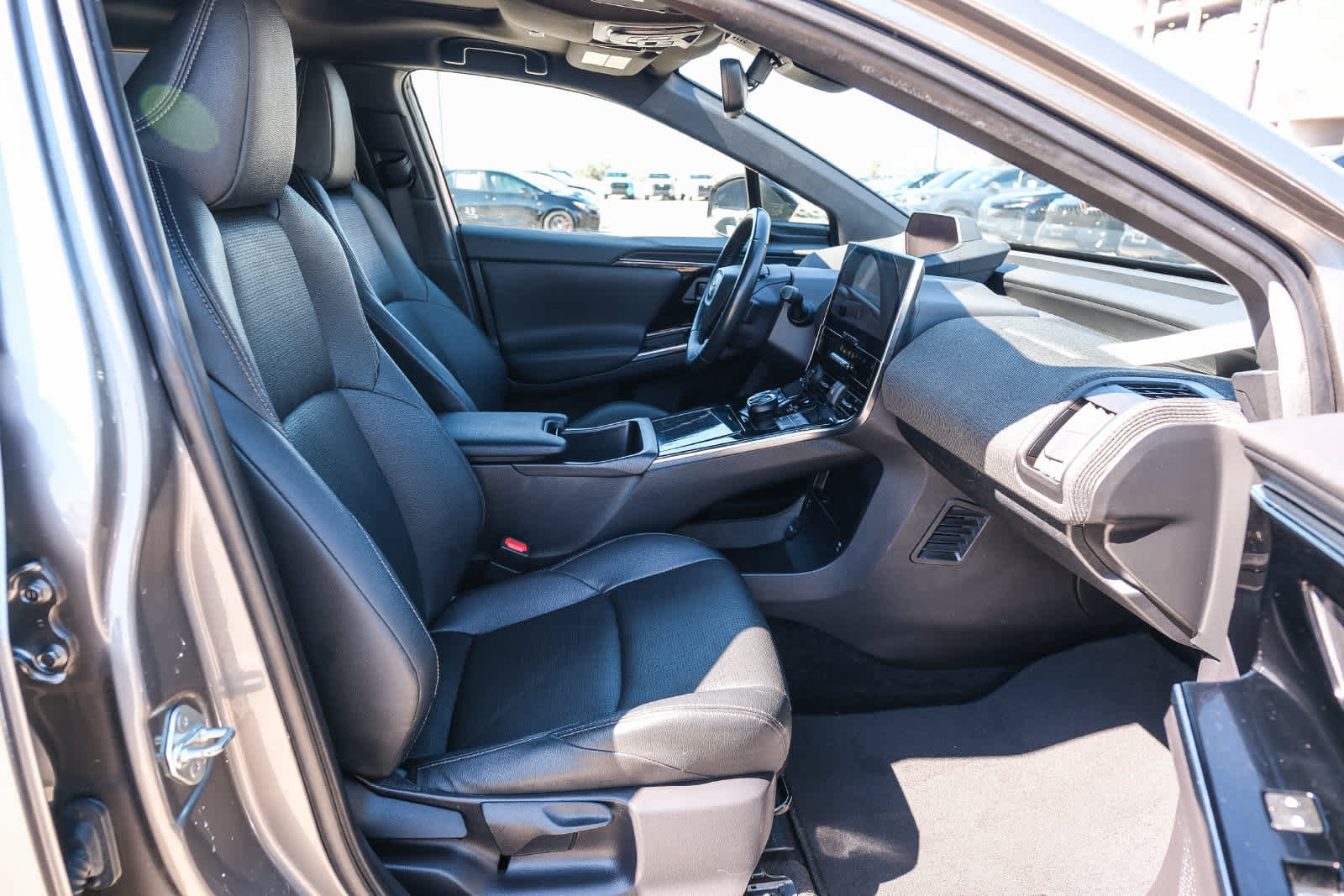 Used 2023 Toyota bZ4X FWD image 19