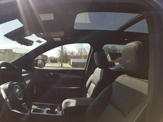 New 2026 Buick Enclave Sport Touring w/ Power Package AWD/4WD image 8