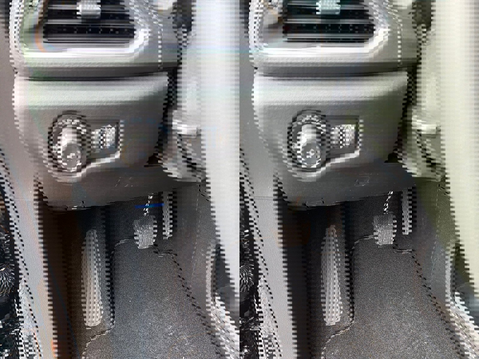 New 2026 Chrysler Pacifica Limited image 20