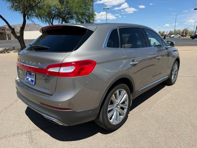 Used 2017 Lincoln MKX Reserve AWD/4WD image 5