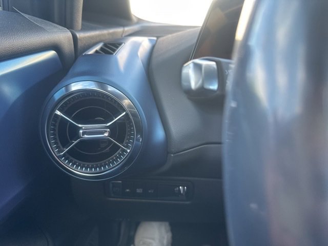 New 2024 Chevrolet Equinox EV RS image 8